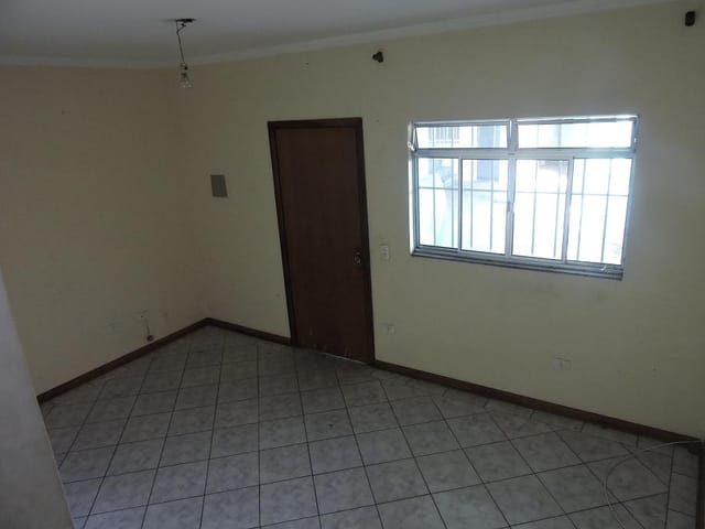 Foto do Casa - Casa Comercial com 4 Dormitórios, 300 m² - Venda R$ 2.430.000 e Locação R$ 7.900 - Quarta Parada - SP | Acharimóvel.net