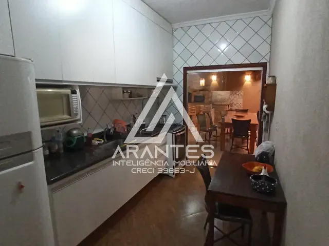 Casa 3 quartos e 3 banheiros, à venda, no bairro Jardim Luis Spina em Barretos