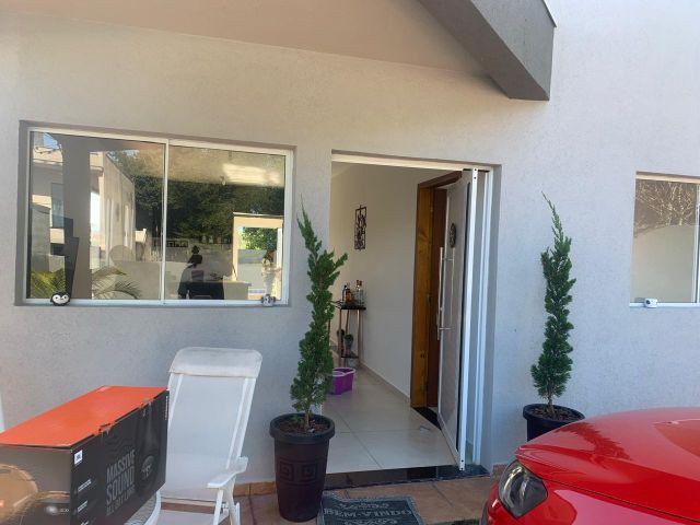 Casa 3 quartos e 3 banheiros, à venda, no bairro piracaia em Piracaia