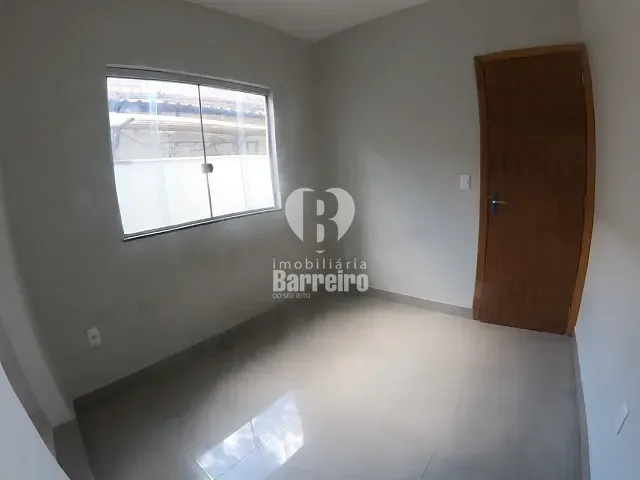 Casa 2 quartos e 1 banheiro, à venda ou para alugar, no bairro Vale do Jatobá em Belo Horizonte