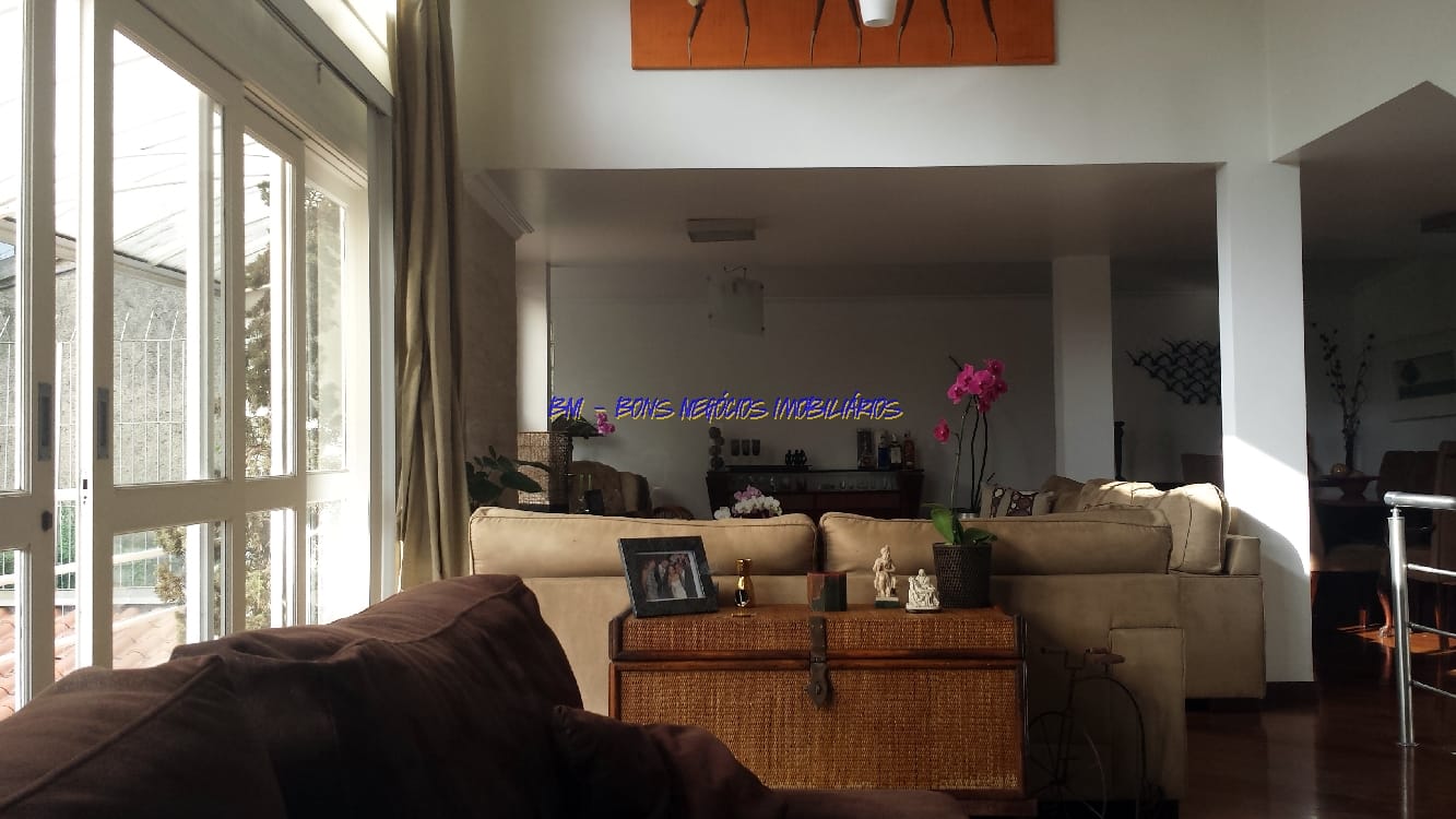 Casa para alugar com 4 quartos, 451m² - Foto 12