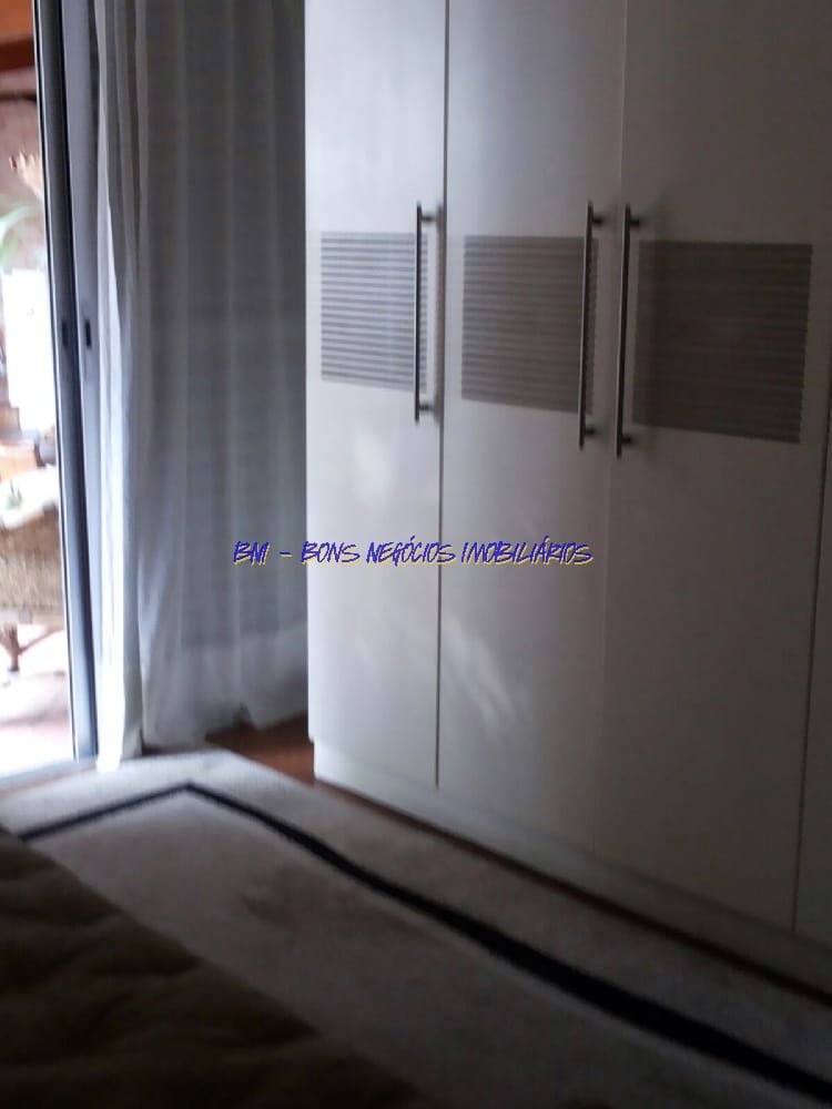 Casa para alugar com 4 quartos, 451m² - Foto 24