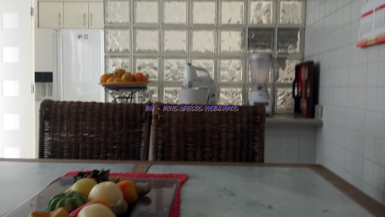 Casa para alugar com 4 quartos, 451m² - Foto 20