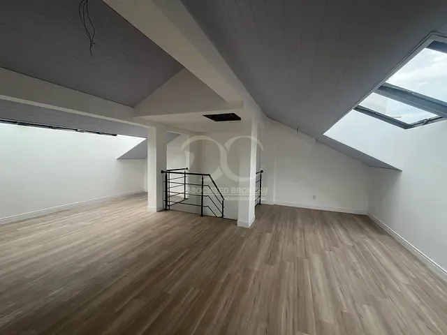 Casa com 176m² 3 quartos e 3 banheiros, à venda, no bairro Campeche em Florianópolis