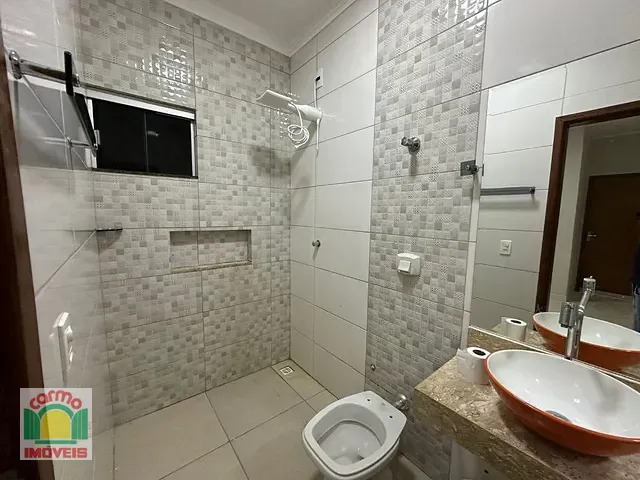 Casa com 150m² 3 quartos e 2 banheiros, à venda, no bairro Residencial Arco-Íris em Anápolis
