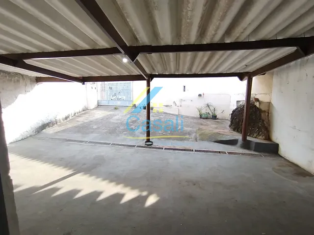 Casa 4 quartos e 2 banheiros, à venda ou para alugar, no bairro Centro em São Roque