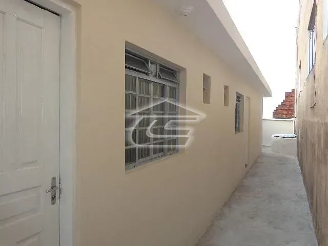 Casa com 92m² 2 quartos e 2 banheiros, para alugar, no bairro Parque Savoi City em São Paulo