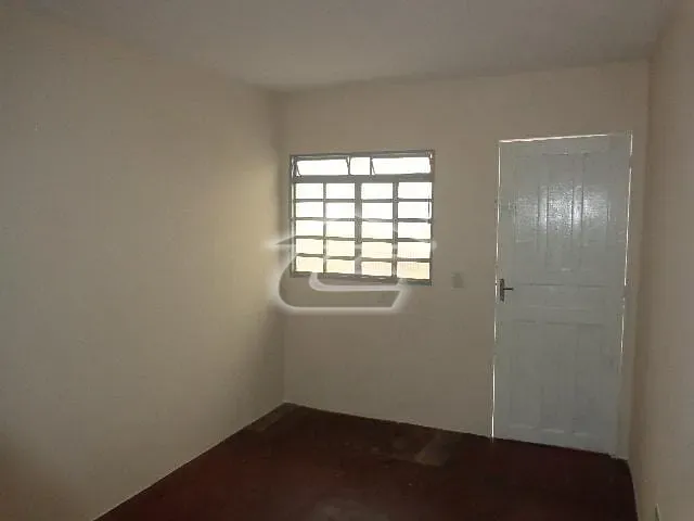 Casa com 92m² 2 quartos e 2 banheiros, para alugar, no bairro Parque Savoi City em São Paulo