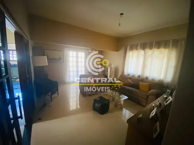 Casa 4 quartos e 4 banheiros, à venda, no bairro Quissamã em Itaboraí