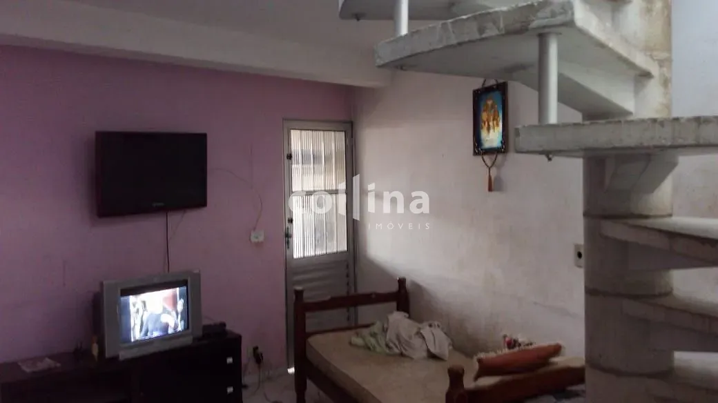 Casa, 3 quartos, 70 m² - Foto 2