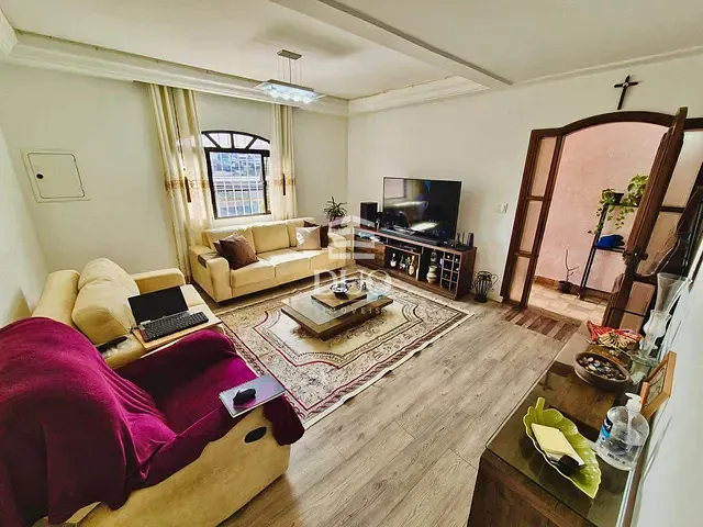 Casa com 125m² 3 quartos e 2 banheiros, à venda, no bairro Jardim D'Abril em Osasco