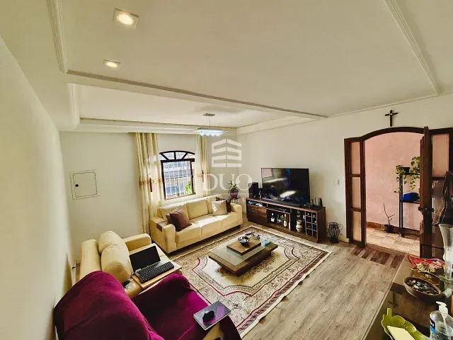 Casa com 125m² 3 quartos e 2 banheiros, à venda, no bairro Jardim D'Abril em Osasco