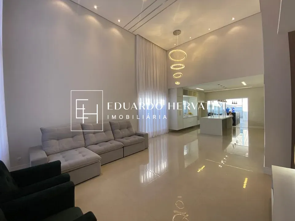 Casa, 3 quartos, 215 m² - Foto 9