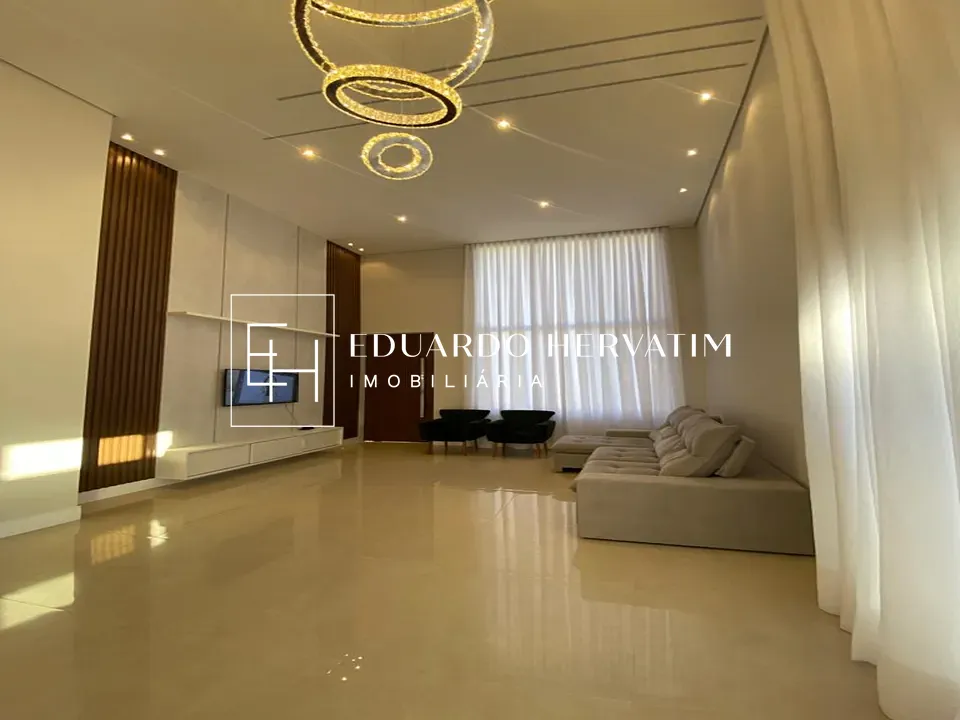 Casa, 3 quartos, 215 m² - Foto 1