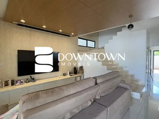 Casa com 330m² 3 quartos e 6 banheiros, à venda, no bairro Recreio dos Bandeirantes em Rio de Janeiro