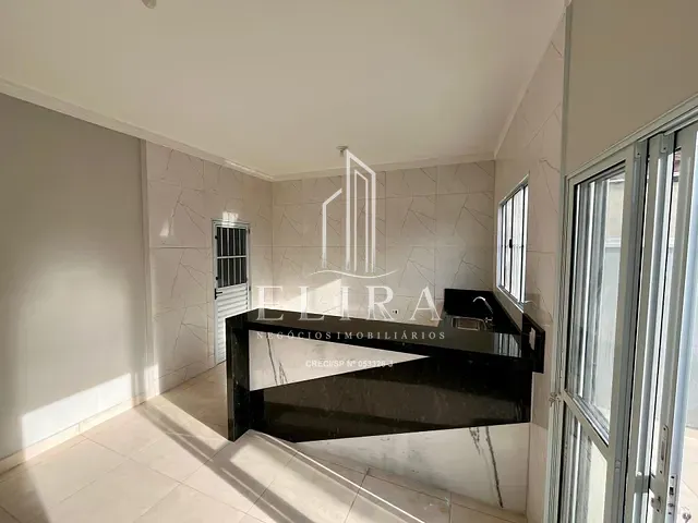 Casa com 125m² 2 quartos e 1 banheiro, à venda, no bairro Parque Residencial do Lago em Santa Bárbara D'Oeste