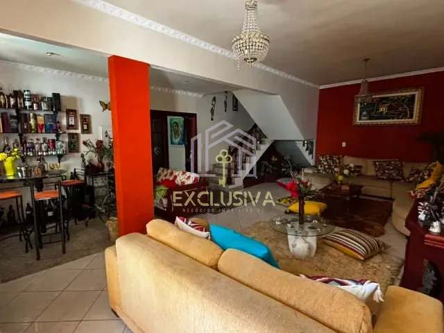 Casa 4 quartos e 4 banheiros, à venda, no bairro Zumbi em Rio de Janeiro