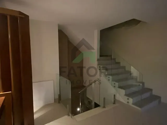 Casa com 120m² 4 quartos e 5 banheiros, à venda, no bairro da Luz em Nova Iguaçu