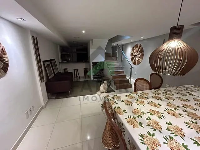 Casa com 120m² 4 quartos e 5 banheiros, à venda, no bairro da Luz em Nova Iguaçu
