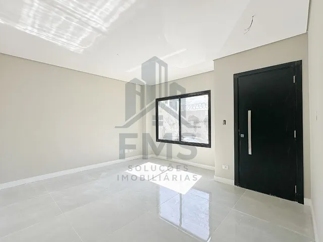 Casa com 179m² 3 quartos e 3 banheiros, à venda, no bairro Seminário em Curitiba