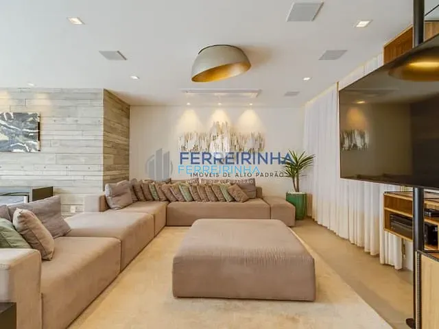 Casa com 511m² 4 quartos e 4 banheiros, à venda ou para alugar, no bairro Condomínio Residencial Alphaville em São José dos Campos