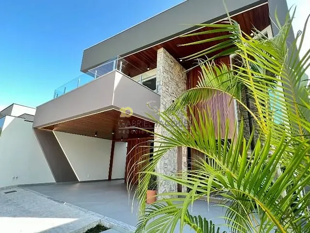 Casa com 360m² 4 quartos e 5 banheiros, à venda, no bairro Cidade Universitária Pedra Branca em Palhoça