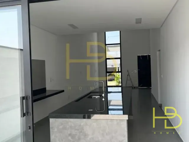 Casa 3 quartos e 3 banheiros, à venda, no bairro Parque Campolim em Sorocaba