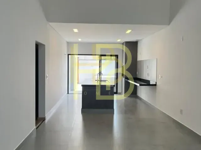 Casa 3 quartos e 3 banheiros, à venda, no bairro Parque Campolim em Sorocaba