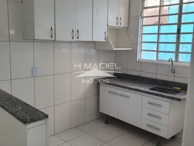 Casa com 400m² 2 quartos e 1 banheiro, para alugar, no bairro Jardim Chapadão em Campinas