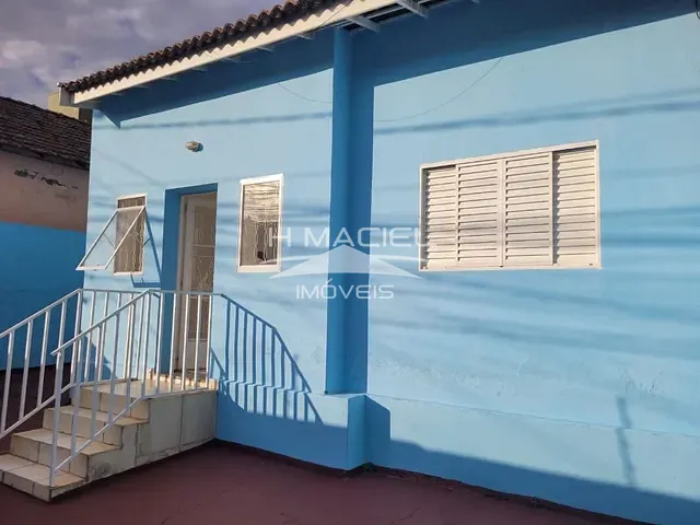 Casa com 400m² 2 quartos e 1 banheiro, para alugar, no bairro Jardim Chapadão em Campinas