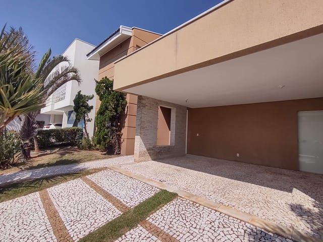 Casa com 369m² 4 quartos e 4 banheiros, à venda, no bairro Vila Santa Maria em Americana