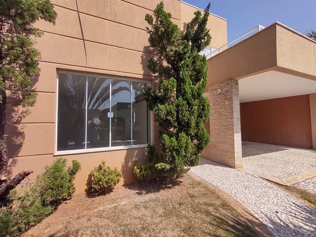 Casa com 369m² 4 quartos e 4 banheiros, à venda, no bairro Vila Santa Maria em Americana