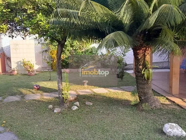 Casa com 384m² 3 quartos e 3 banheiros, à venda, no bairro Porto Novo em Caraguatatuba