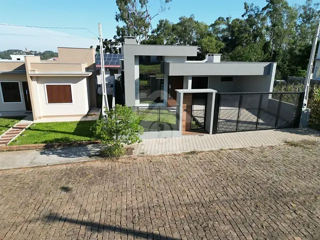Casa 3 quartos e 2 banheiros, à venda, no bairro Barra da Forqueta em Arroio do Meio