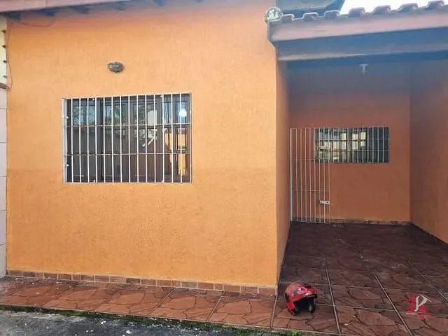 Casa 3 quartos e 1 banheiro, à venda, no bairro Cibratel II em Itanhaém