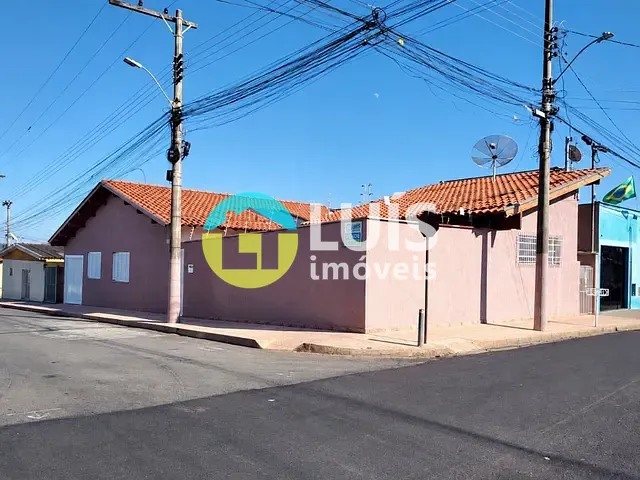 Casa 3 quartos e 3 banheiros, à venda, no bairro Pássaro da Ilha em Guaranésia