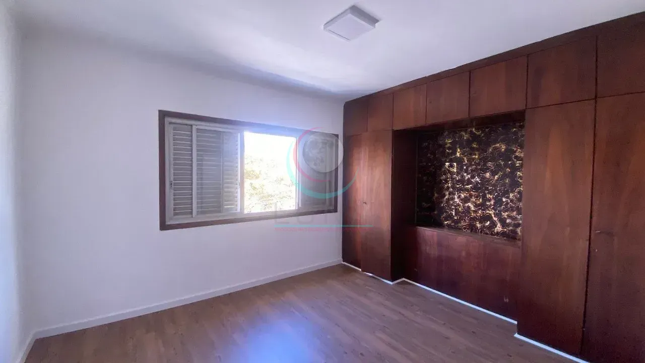 Casa, 4 quartos, 357 m² - Foto 43