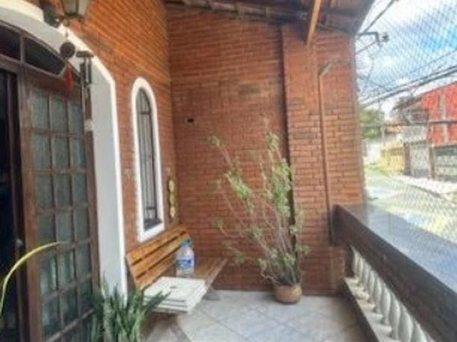 Casa 3 quartos e 1 banheiro, à venda, no bairro Cipava em Osasco