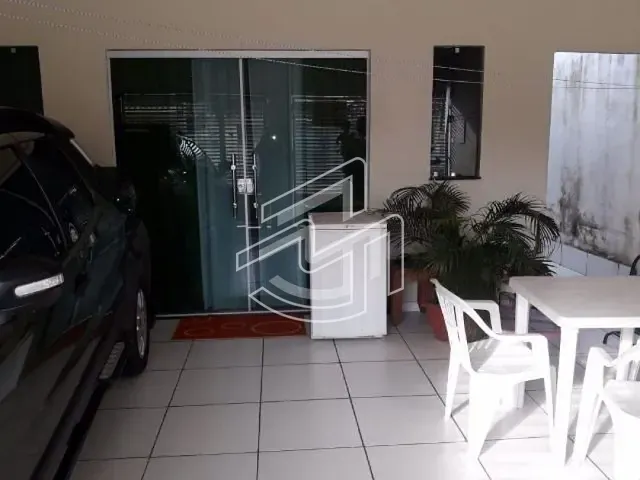 Casa 2 quartos e 2 banheiros, à venda, no bairro Coqueiro em Belém