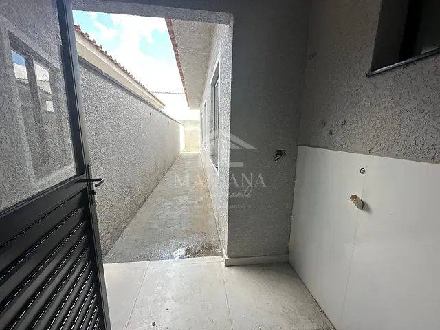 Casa com 180m² 3 quartos e 2 banheiros, à venda, no bairro Cruzeiro em São José dos Pinhais