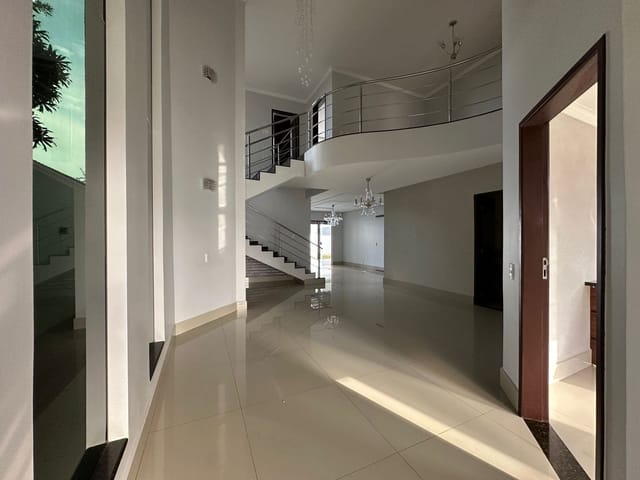 Casa 5 quartos e 7 banheiros, para alugar, no bairro Cidade Vera Cruz em Aparecida de Goiânia