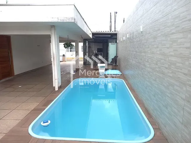 Casa com 323m² 3 quartos e 3 banheiros, à venda, no bairro São João em Itajaí