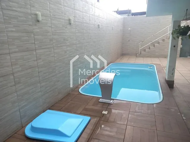 Casa com 323m² 3 quartos e 3 banheiros, à venda, no bairro São João em Itajaí