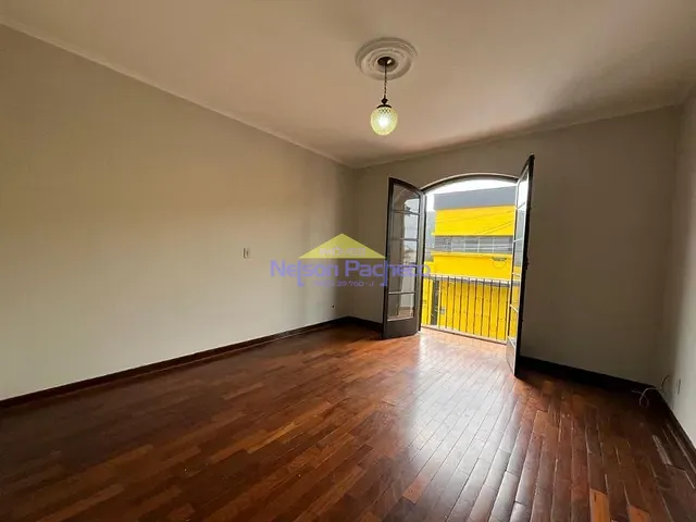Casa com 223m² 3 quartos e 2 banheiros, à venda, no bairro Centro em Capivari