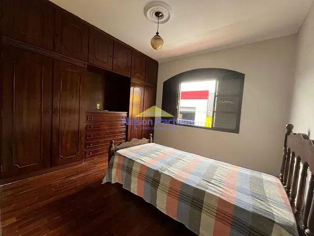 Casa com 223m² 3 quartos e 2 banheiros, à venda, no bairro Centro em Capivari