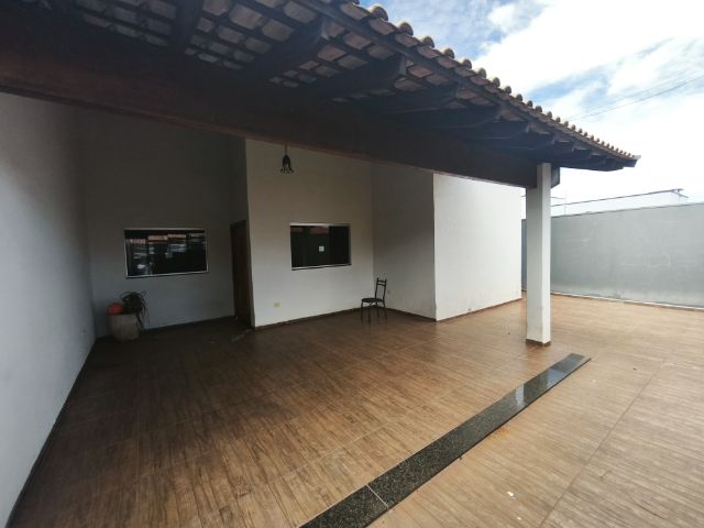 Casa 2 quartos e 3 banheiros, à venda, no bairro Residencial Santa Filomena em Fernandópolis