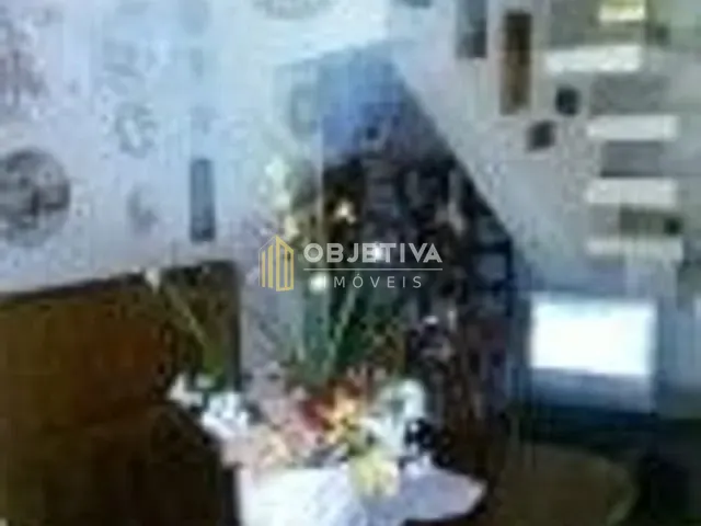 Casa com 300m² 4 quartos e 5 banheiros, à venda, no bairro São João em Porto Alegre