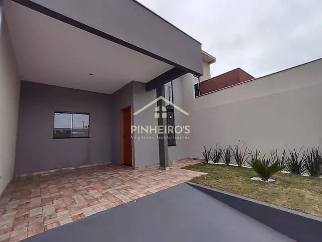 Casa com 125m² 2 quartos e 1 banheiro, à venda, no bairro Jardim Parana em Cambé