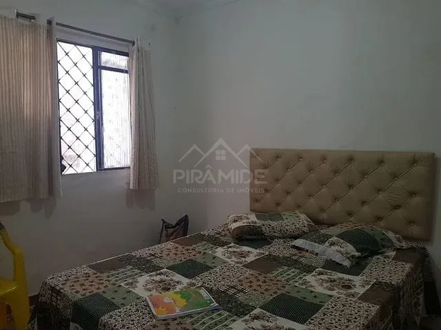 Casa com 163m² 2 quartos e 1 banheiro, à venda, no bairro Jardim Esperança em Poços de Caldas