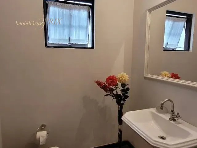 Casa com 365m² 4 quartos e 5 banheiros, à venda, no bairro Atuba em Curitiba